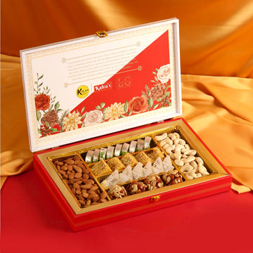 Signature Box